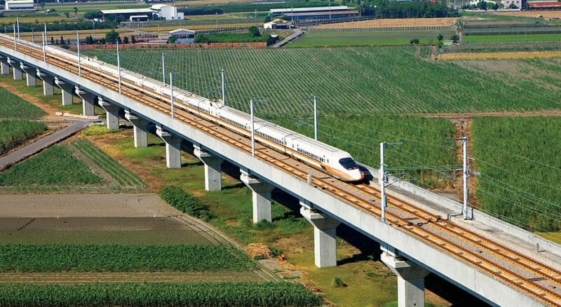 Header background mobile