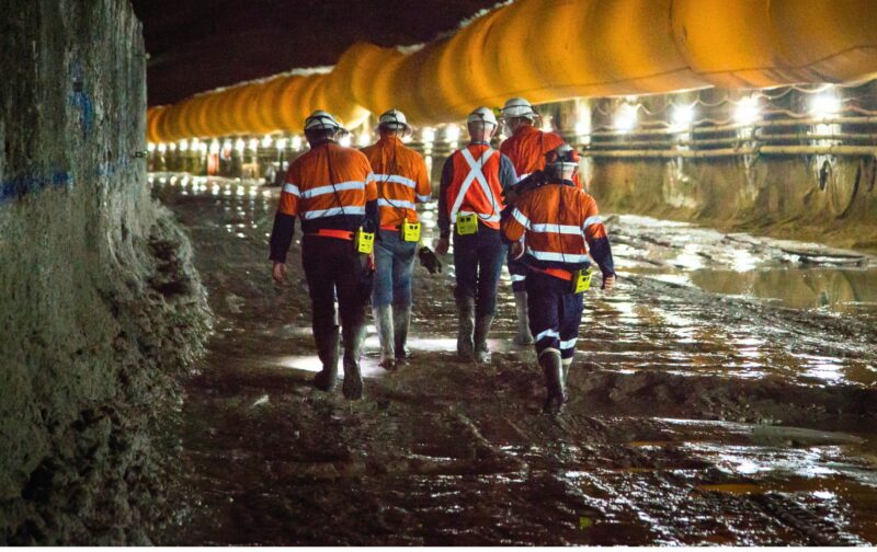 Header background mobile