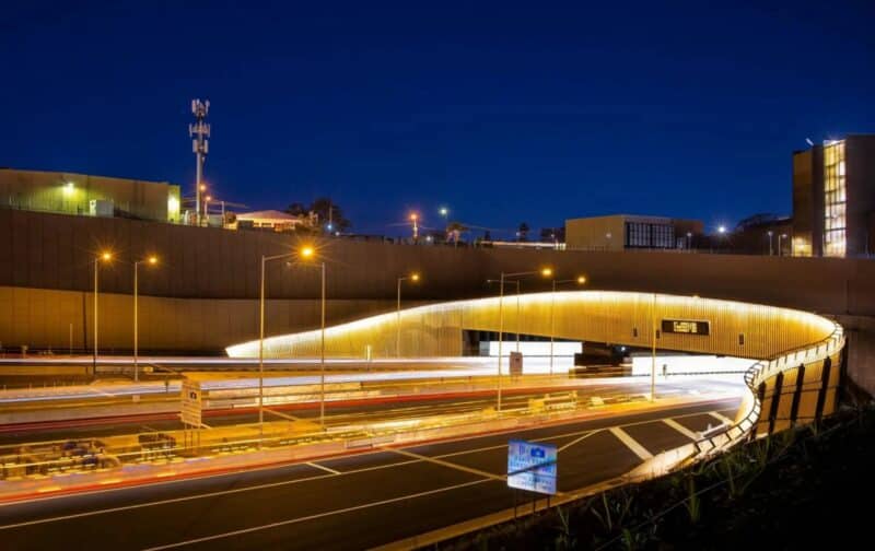 Header background mobile