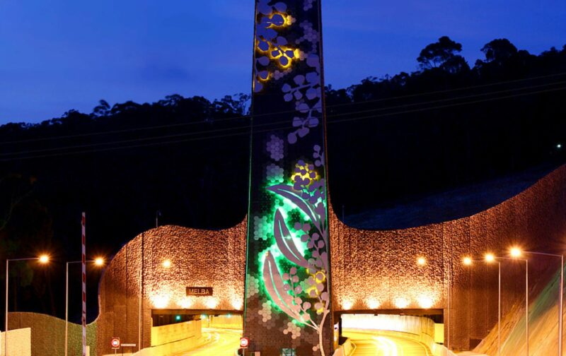 Header background mobile