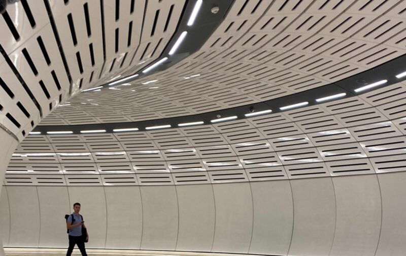 Header background mobile