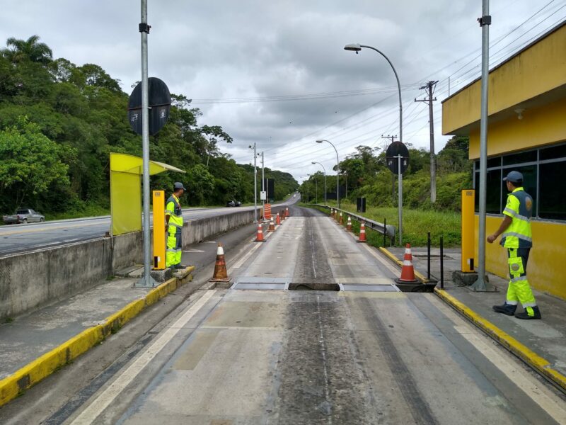 Header background mobile