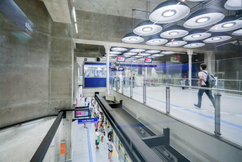 Header background mobile