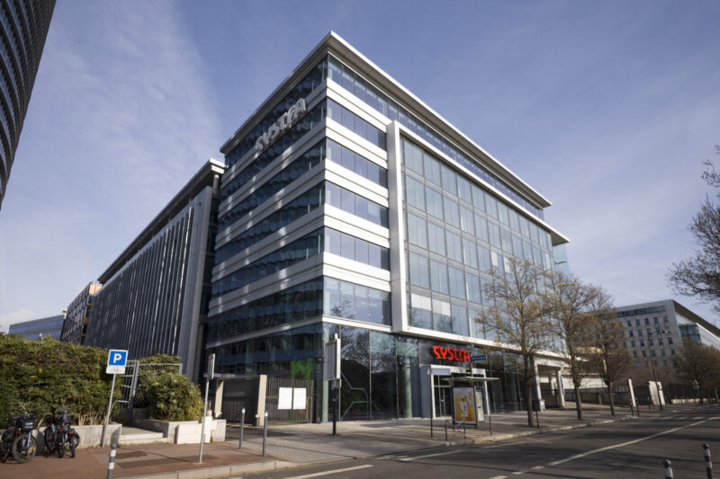 Header background mobile