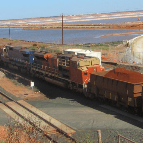 Kerail Railway Link Between Knob Lake and Timmins Mine