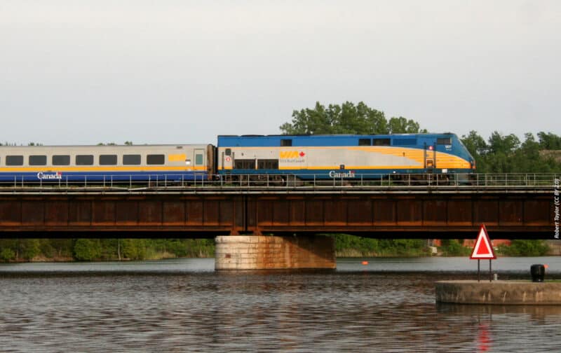 Header background mobile