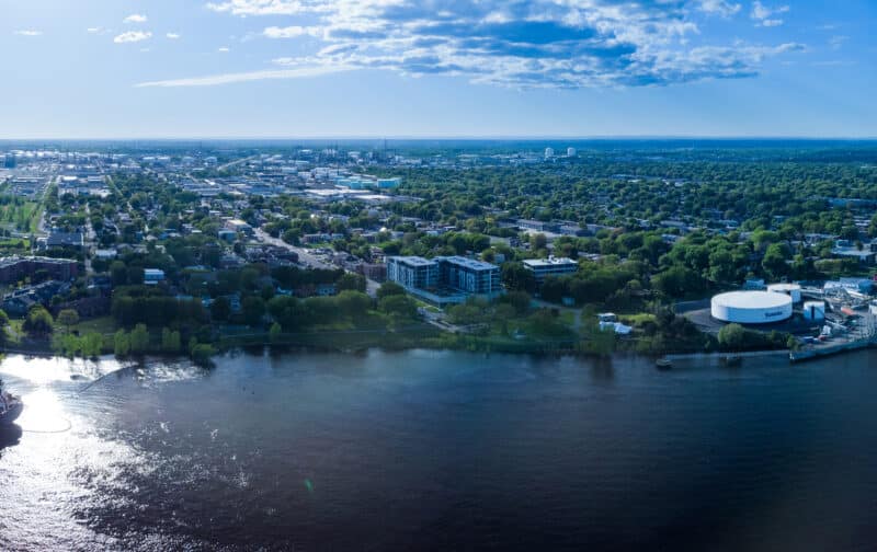 Header background mobile