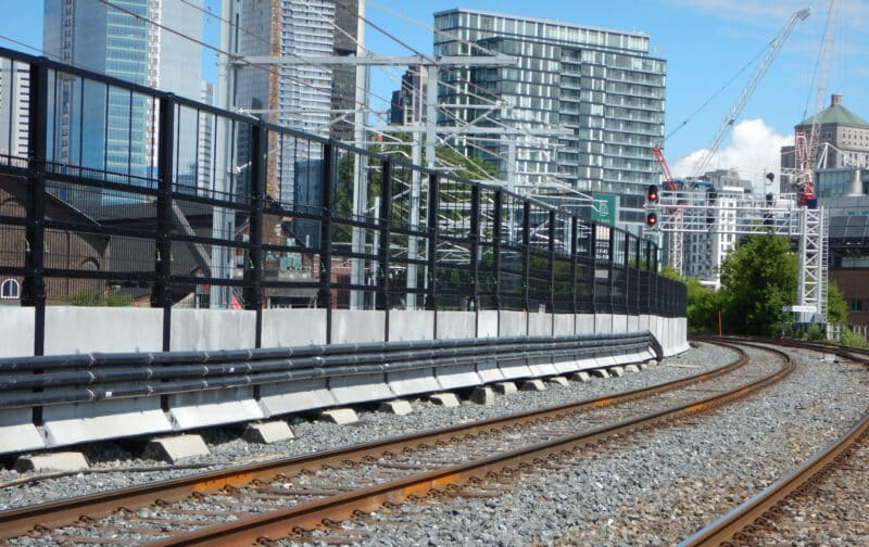 Header background mobile