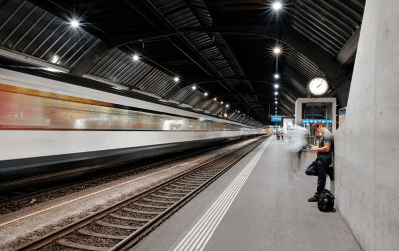 Header background mobile