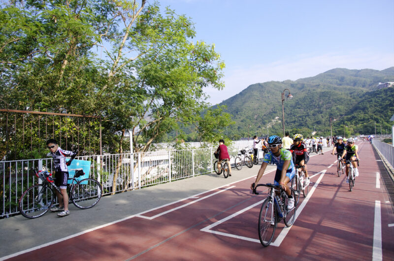 Header background mobile