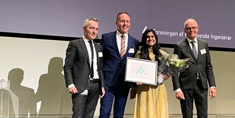 Header background mobile