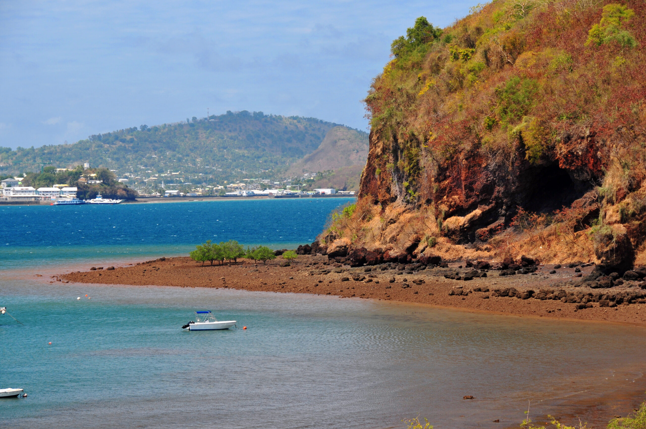 Mayotte prépare son futur aéroport avec l’appui de SYSTRA