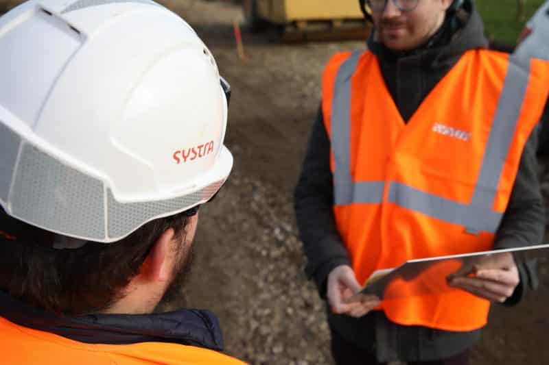 Header background mobile