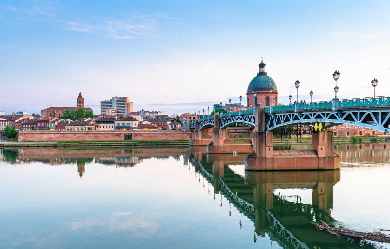 Header background mobile