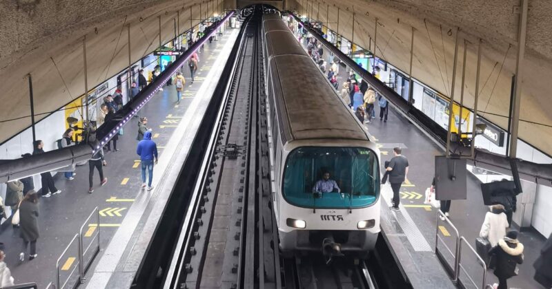 Header background mobile