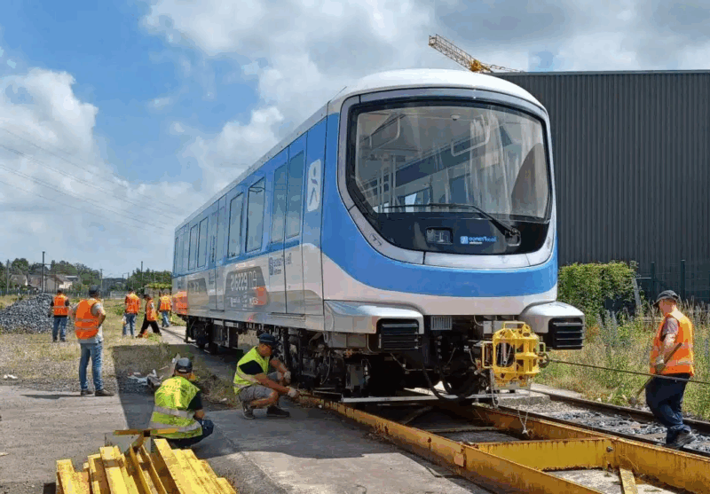 Header background mobile