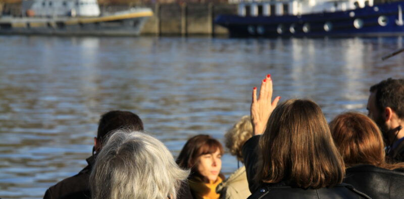 Header background mobile