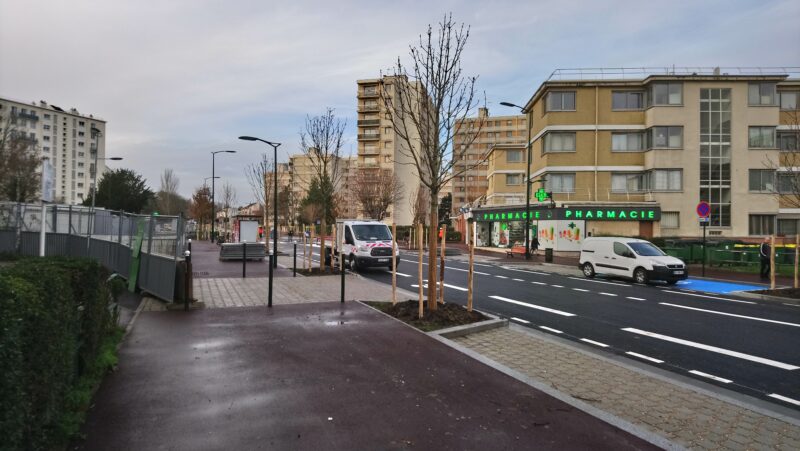 Header background mobile