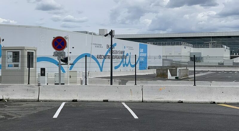 Header background mobile