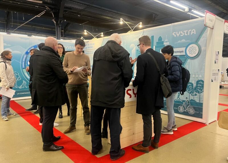 Header background mobile