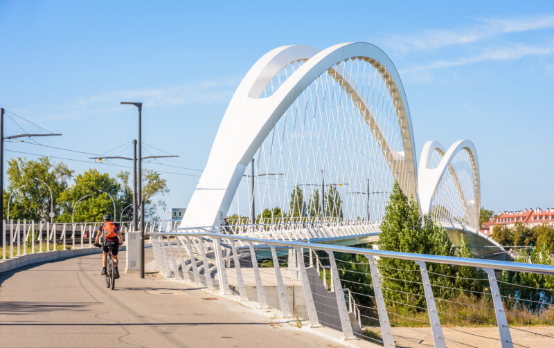 Header background mobile