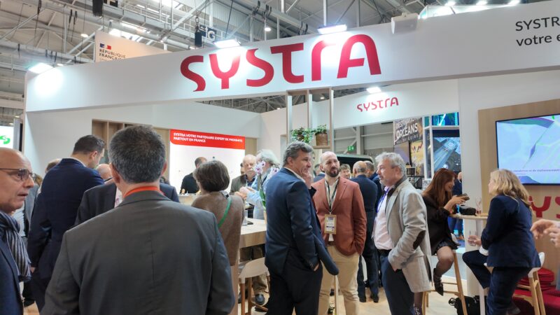 Header background mobile