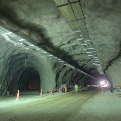 Ingeniería de detalle y Supervisión de obra Radial Nororiente, Túnel Chamisero 2 – Chile