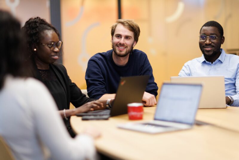 Header background mobile