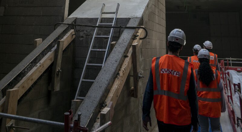 Header background mobile