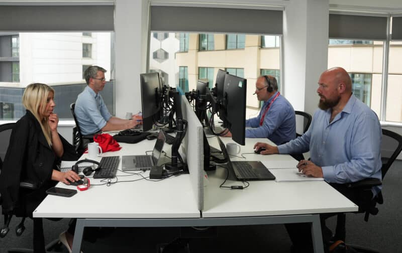 Header background mobile