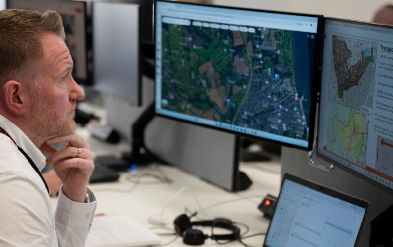 Header background mobile