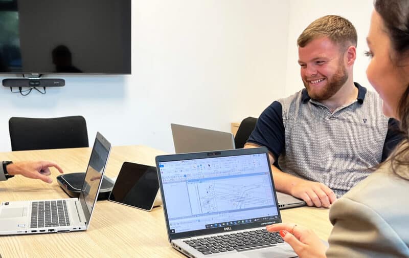 Header background mobile