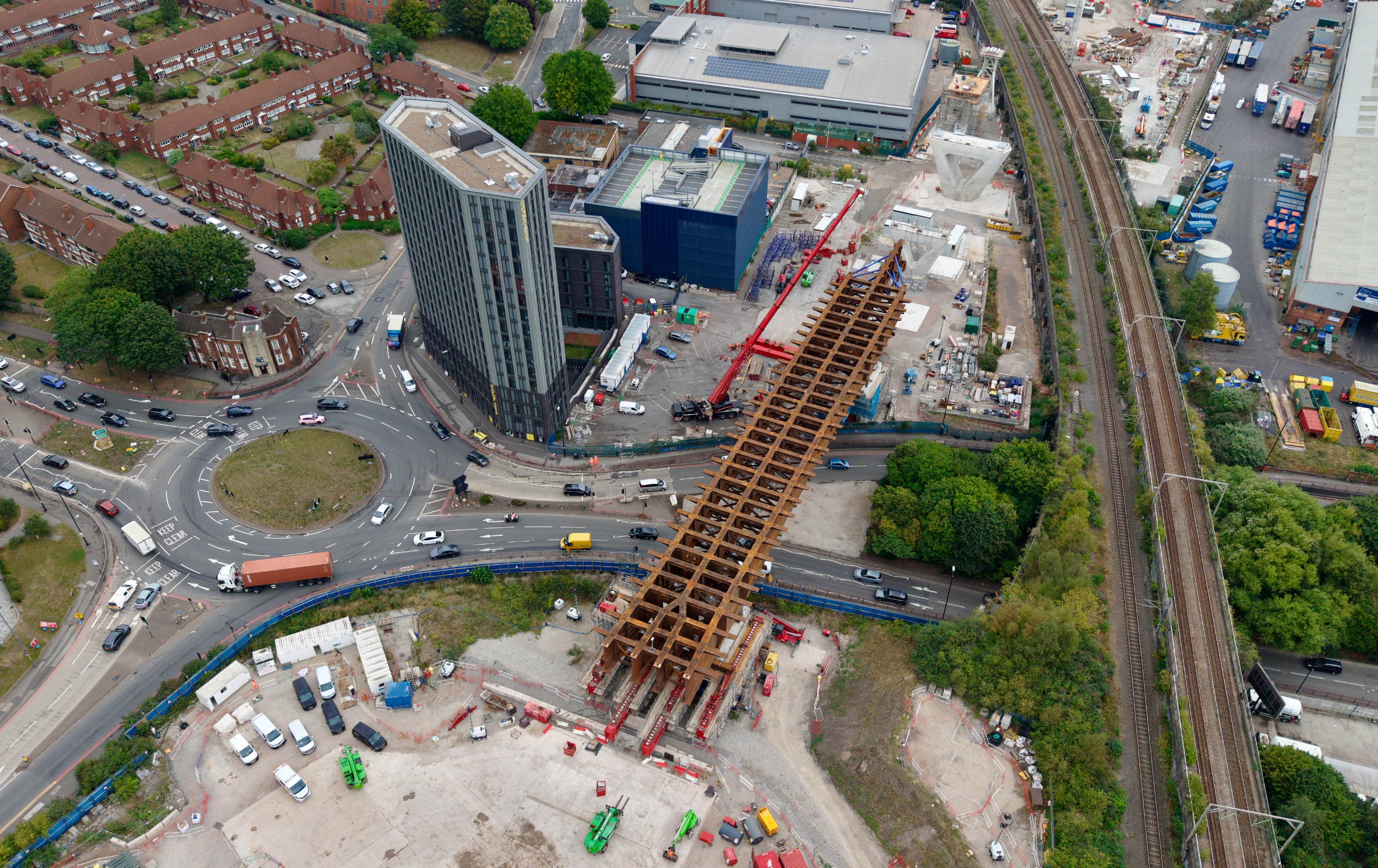 Huge Mott MacDonald SYSTRA Design Joint Venture (DJV) designed bridge structure positioned in Birmingham