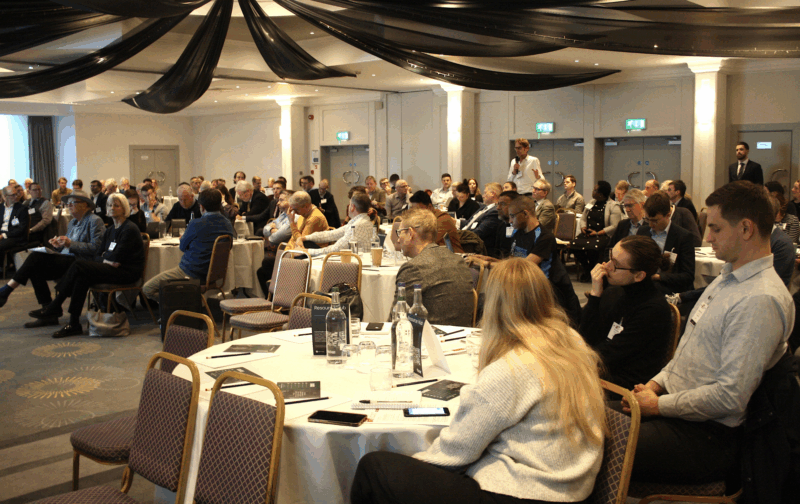 Header background mobile