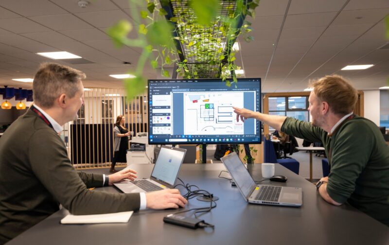 Header background mobile