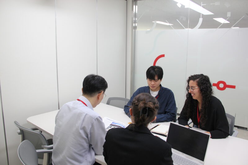 Header background mobile