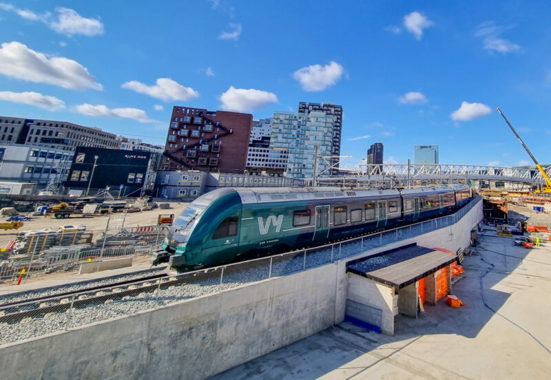 Header background mobile