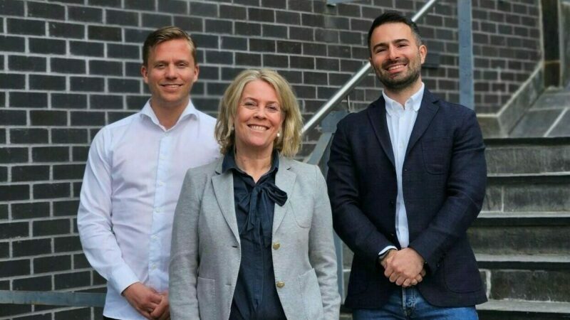 Header background mobile