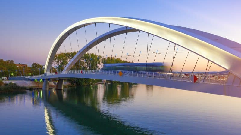 Header background mobile