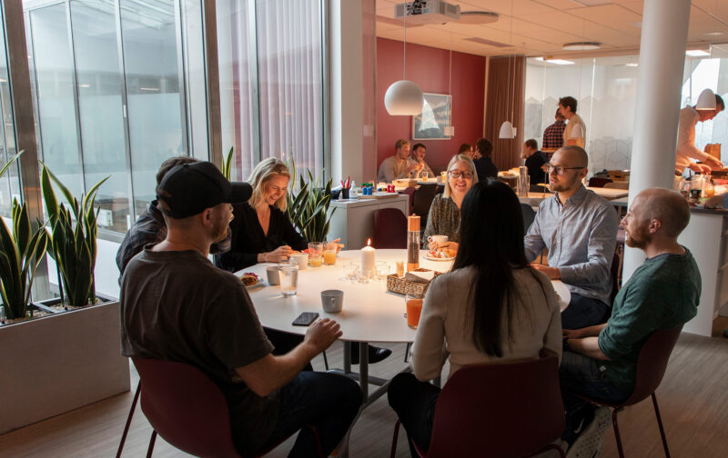 Header background mobile