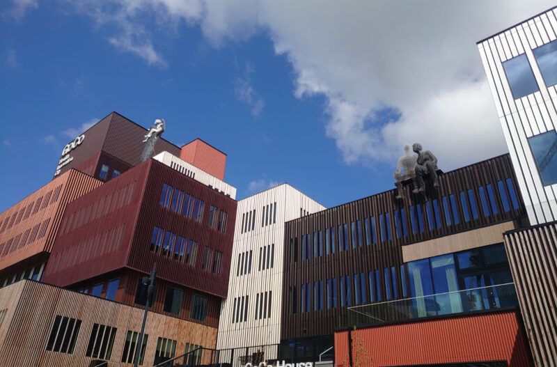 Header background mobile