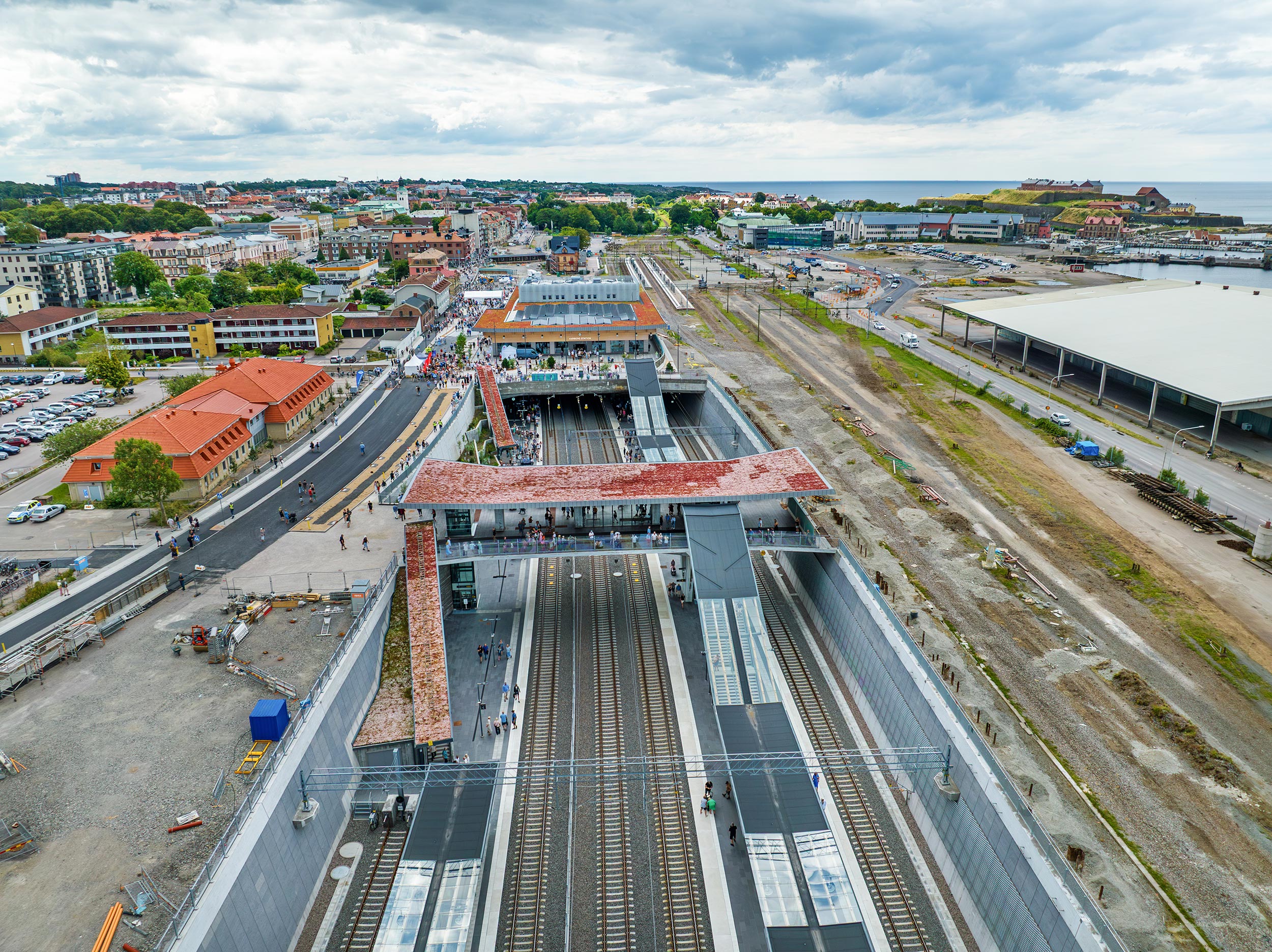 Varbergstunneln och den nya stationen är invigd