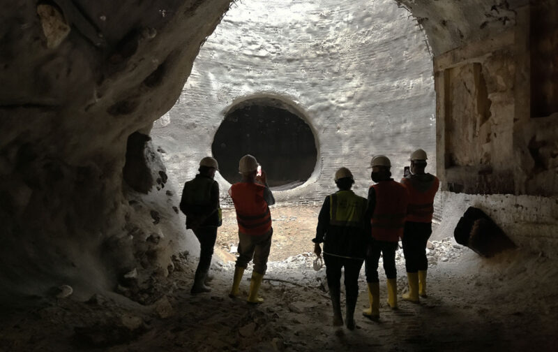 Header background mobile