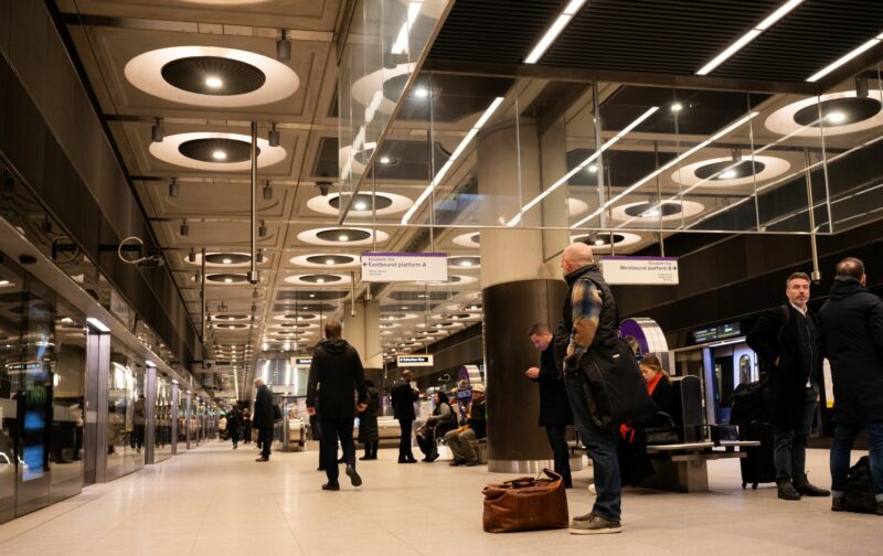 Header background mobile