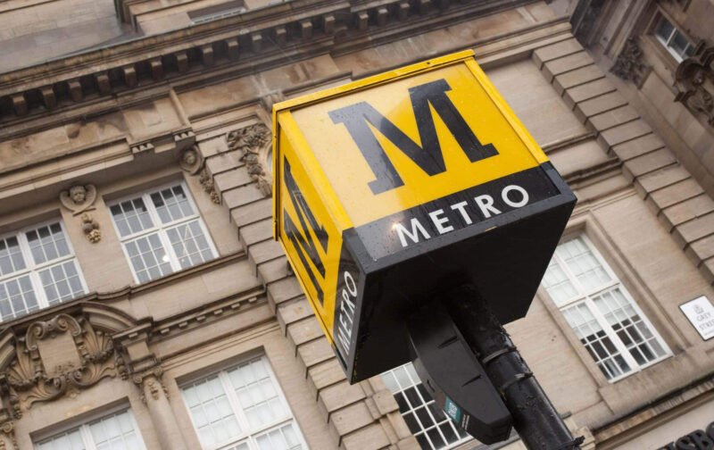 Header background mobile