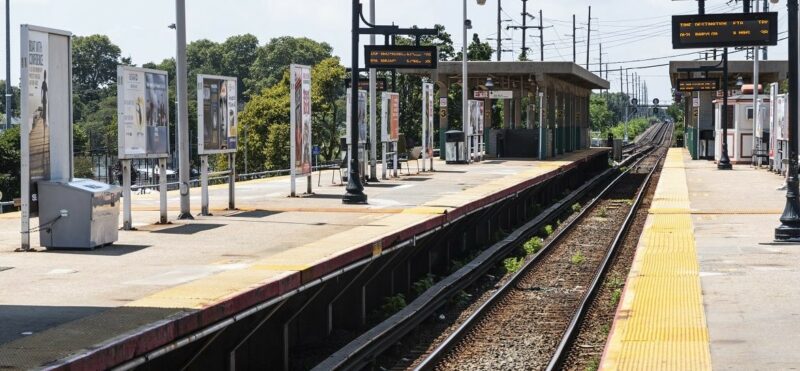 Header background mobile