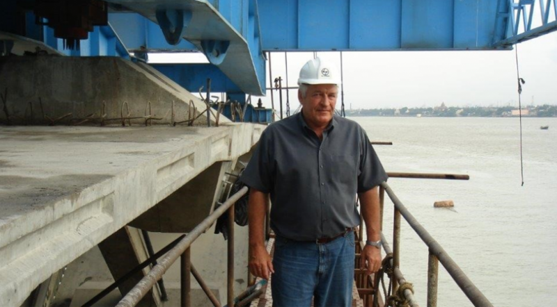 Header background mobile