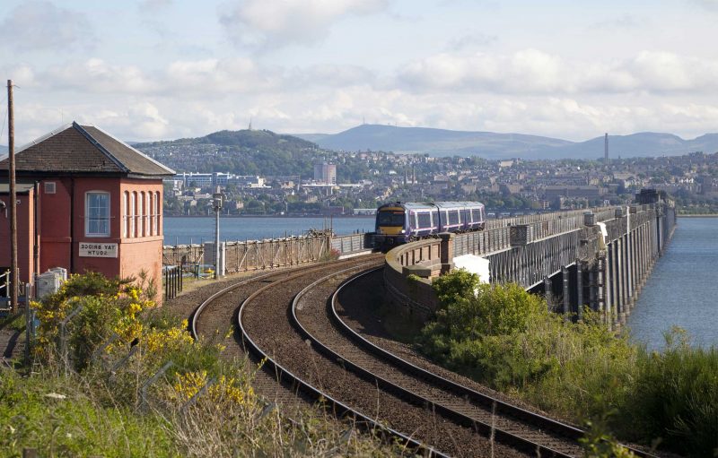 Header background mobile