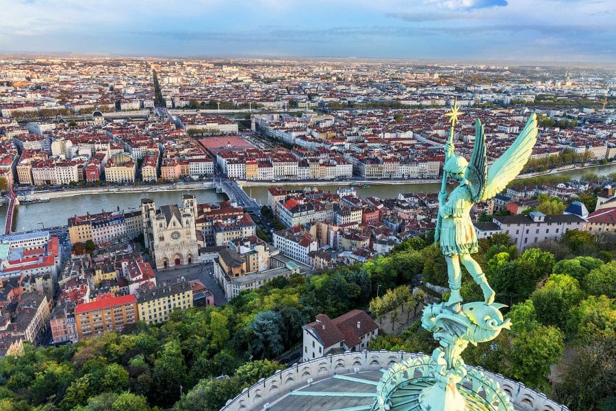 Hyperviseur de données – Lyon – France