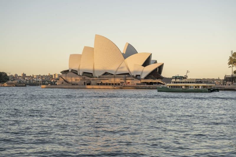 Header background mobile